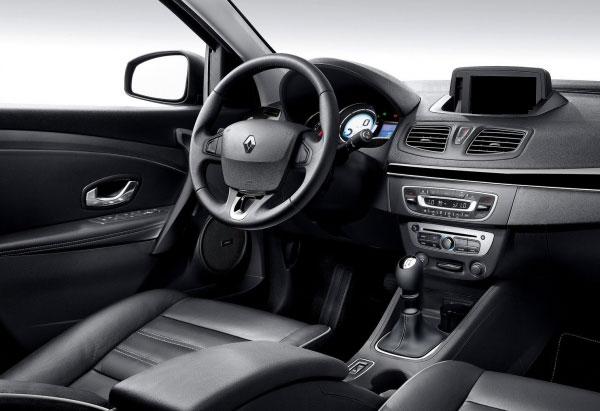 kiralik-garaj34-2017-renault-fluence-1-5-dci-90-hp-edc-touch-2